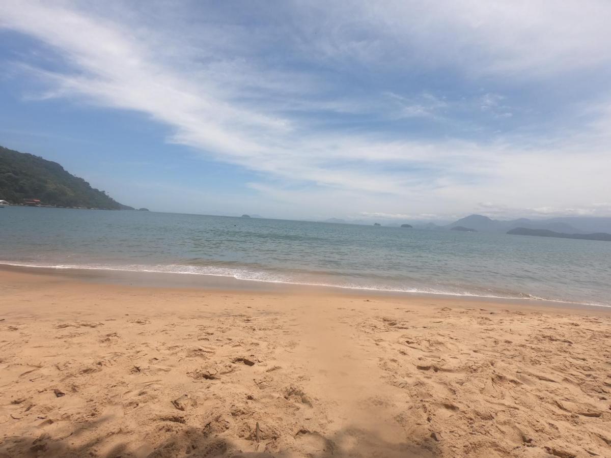APTO PERTINHO DA PRAIA - Lindo e Equipado! Internet 400mb e 3 Tvs - Completo! Ubatuba Exterior foto